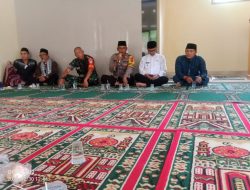 Pererat Sillaturahmi, Polri & TNI Gelar Jum’at Curhat