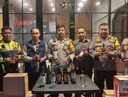 Jaga Kondusiftitas, Polres Sukabumi Berhasil Sita Puluhan Botol Miras