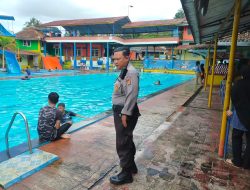 Personel Polsek Cisaat Polres Sukabumi Kota Kontrol Tempat Wisata