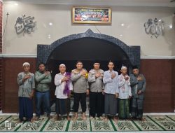 “AA DEDE” BLUSUKAN DENGARKAN CURHATAN MASYARAKAT PASCA SALAT SHUBUH