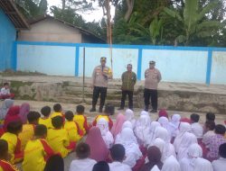Kapolsek Cisaat Sampaikan Sosialisasi Kepada Sekolah, Terkait Jajanan Ciki Ngebul (Cikbul)