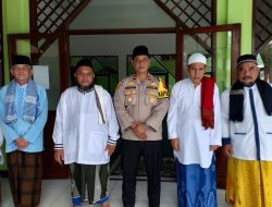 Jalin silaturahmi dengan warga,Kapolsek Cisaat rutin melaksnakan salat Jum’at Keliling