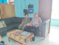 Panit Binmas Polsek Cisaat Dialogis Dengan Guru MI Selajambe