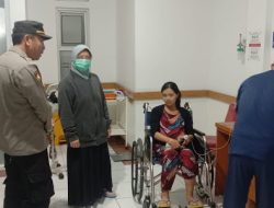 Kapolsek Cibeureum Bantu Warga Pasca Diketahui Kandungannya Telah Mengalami Pembukaan Ketiga.