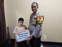 Jum’at Berkah, Polsek Cisaat Berikan Santunan Kepada Anak Yatim
