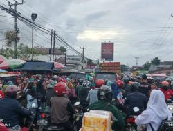 Jalan Karangtengah-Cibadak Jadi Langganan Macet Saat Sore Hari