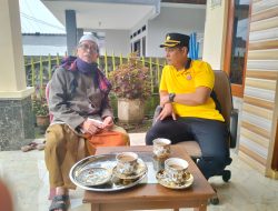 SAMBANGI PENGURUS PONPES AL FALAH KAPOLSEK CISAAT SAMPAIKAN PESAN KAMTIBMAS