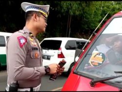 Ops Keselamatan Lodaya, Satuan Lalulintas Polres Sukabumi Sebar Brosur dan Pamflet