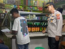 Razia Miras, Polsek Cisaat Berhasil Amankan Puluhan Botol Miras