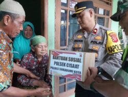 TNI-POLRI Bersinergi Dalam Giat Bakti Sosial Jum’at Berkah