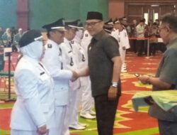 Hari ini,Plt.Bupati Bogor Iwan Setiawan Lantik Asep Zaenal Arifin Menjadi Kades Warung Menteng Periode 2023 – 2029