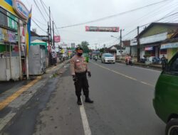 Pergelaran Gatur Siang Unit Samapta Polsek Cisaat Antisipasi Kemacetan
