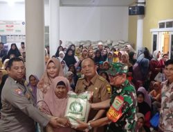 Bhabinkamtibmas Polsek Cisaat Polres Sukabumi Kota Lakukan Monitoring Penyaluran Beras Bulog