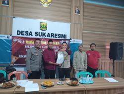 Bhabinkamtibmas Polsek Cisaat Hadiri Kegiatan Daftar Pemilih Hasil Pemutakhiran (DPHP) Pemilu 2024