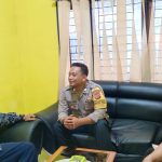 SAMBANGI TOKOH AGAMA, BHABINKAMTIBMAS POLSEK CISAAT SAMPAIKAN PESAN KAMTIBMAS 