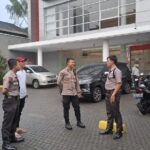 Polsek Citamiang Sambang, Patroli Dialogis beri Himbauan Kamtibmas kepada Security Bank Supra Cab Sukabumi