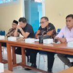 Wakil Ketua Komisi ll DPRD Kabupaten Sukabumi Tedi Setiadi Bersama Masyarakat Gelar Audiensi Dengan PT. Nina Venus Indonesia Terkait CSR