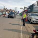 Pelayanan Pengaturan Lalulintas Pagi hari Unit Lalulintas Polsek Cisaat