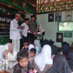 Peringati 10 Muharam 1445 Hijriah, Irema Ta,mirul Masajid Riyadhatul Aliyah Bersama KB NU Caringin Dan Pemdes Cinagara Menggelar Santunan Anak Yatim