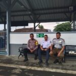 Bhabinkamtibmas jalin Kemitraan sambangi Stasiun Cisaat