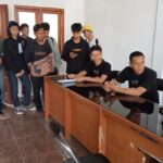 Bhabinkamtibmas Polsek Cisaat Sambangi Kantor Desa