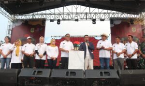 Resmi Dibuka, Iwan Setiawan Bersama Ridwan Kamil Ajak Masyarakat Gembira di Bogor Fest 2023 
