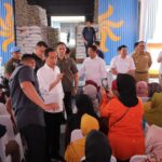 Bupati Iwan Setiawan Dampingi Presiden RI Pantau Persediaan Beras di Gudang BULOG