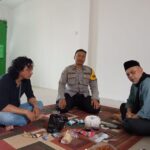 BHABINKAMTIBMAS POLSEK CISAAT SAMBANG WARGA DESA BINAAN WUJUDKAN KEMITRAAN