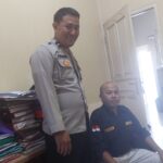 Bhabinkamtibmas Polsek Cisaat Sambangi Kantor Desa jalin silaturahmi