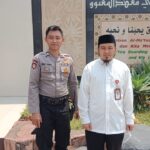 Unit Samapta Polsek Cisaat sambang kepada warga sampaikan pesan kamtibmas