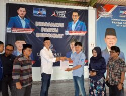 Serius Maju Sebagai Calon Walikota Sukabumi, Ayep Zaki Serahkan Berkas ke PDIP dan Partai Demokrat
