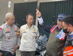Dikeluhkan Warga, H.Ading Ahmad Nazir Soroti Kemacetan Di Pertigaan Jembatan Cigombong 