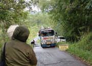 Pelaksana Pekerjaan Klarifikasi Terkait Pengaspalan yang dinilai warga kurang maksimal