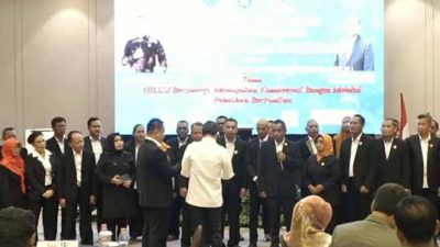 Wamenaker Lantik Pengurus DPP HILLSI Periode 2024-2029