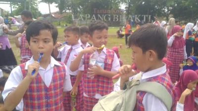 Ribuan Pelajar Meriahkan Peringatan Bulan Kesehatan Gigi Nasional 2024 di Kota Banjar