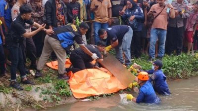 Mayat Mengambang di Saluran Irigasi Gegerkan Warga Langensari