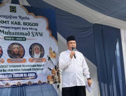 Anggota DPRD Ading Ahmar Nazir Dampingi Dedi Aroza Hadiri Peringatan Isra Mi’raj BKMT Tingkat Kabupaten Bogor