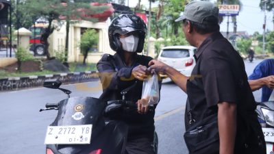 Polres Banjar Bersama Awak Media Tebar Kebaikan di Bulan Ramadan