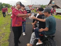 Aksi Sosial PPNI Pangandaran, Berbagi Takjil Gratis di Momen HUT ke-51
