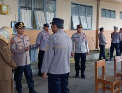 Kapolres Banjar Tinjau SMKN 2, Imbau Siswa Hindari Konvoi dan Coret-Coret Jelang Kelulusan