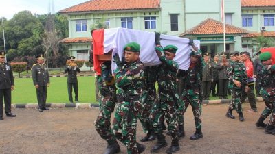 Panglima TNI Hadiri Upacara Pelepasan Jenazah Prajurit Korban Ledakan Amunisi di Garut