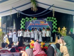 Tampilkan Kreatifitas Anak, TPA Dan TPQ Al Aziim Cigombong Gelar Pelepasan Dan Kenaikan Kelas.