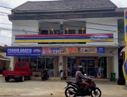  Grand Opening Indomaret di Jalan Dr. Husein Kartasasmita Disambut Antusias Warga