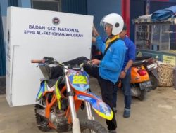 Medan Terjal Tak Halangi Relawan SPPG MBG Alfathonah Sampaikan Makanan Bergizi ke Pelosok Pejampangan