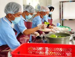 Dukung Generasi Sehat, Polres Pangandaran dan Bhayangkari Luncurkan Program Makan Bergizi Gratis