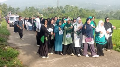 Peringati Hari Santri, Yayasan Al Furqon Gelar Pawai dan Jalan Sehat Meriah di Bogor