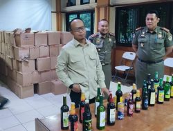 Gudang Miras Tersembunyi di Tasikmalaya Terbongkar, Ribuan Botol Diamankan