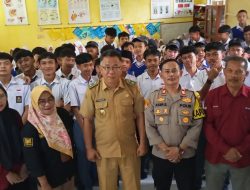 Kapolsek Nagrak Gelar Penyuluhan Kenakalan Remaja dan Bahaya Narkoba di SMA/SMP PGRI Kalaparea
