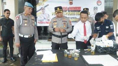 177 Personel Polres Sukabumi Jalani Tes Urine, Kapolres Pastikan Institusi Bersih