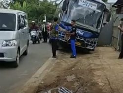 Diduga Lalai Terapkan Standar Keselamatan, Proyek Galian Pipa PDAM Tirta Jaya Mandiri Picu Kecelakaan di Cibadak